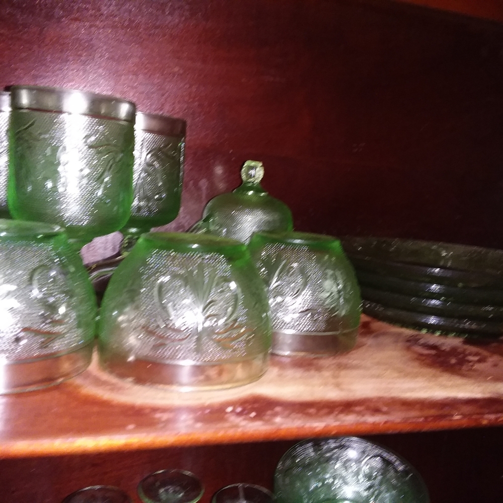 Vintage Indiana Glass Tiara Sandwich Chantilly Green 28 Pc Set
